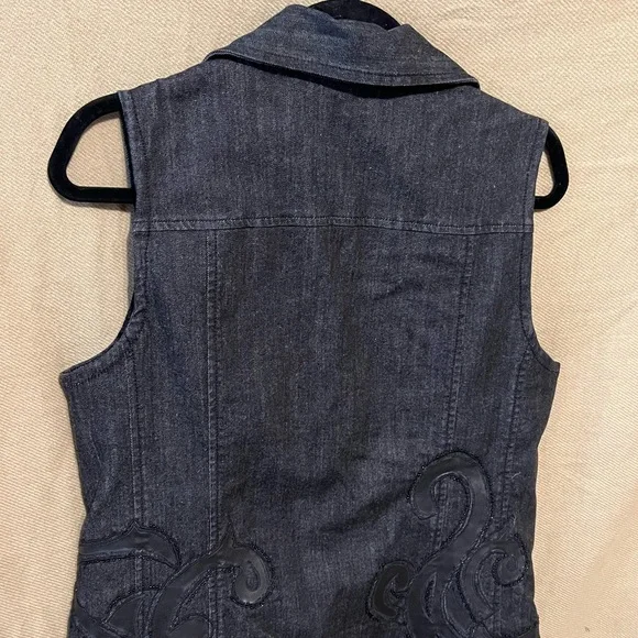 1 Chicos Black Moto Biker Chic Assymetrical Zip Vest NWOT - Picture 3 of 11